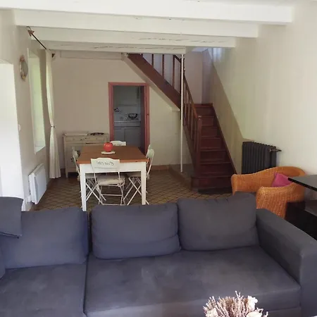Holiday home Lovely House With Grass Garden Shared Swimmingpool Next To The River Ard Che Lalevade-d'Ardeche