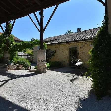Holiday home Lovely House With Grass Garden Shared Swimmingpool Next To The River Ard Che *