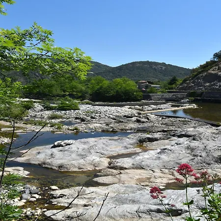Lovely House With Grass Garden Shared Swimmingpool Next To The River Ard Che * Lalevade-d'Ardeche