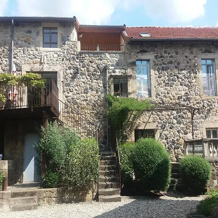Holiday home Lovely House With Grass Garden Shared Swimmingpool Next To The River Ard Che *
